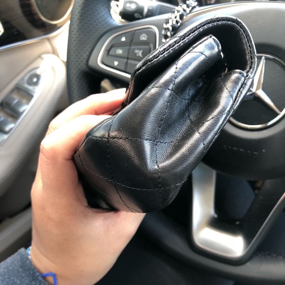 🚫SOLD🚫 Chanel Black Lambskin Classic Extra Mini - Picture 4 of 8